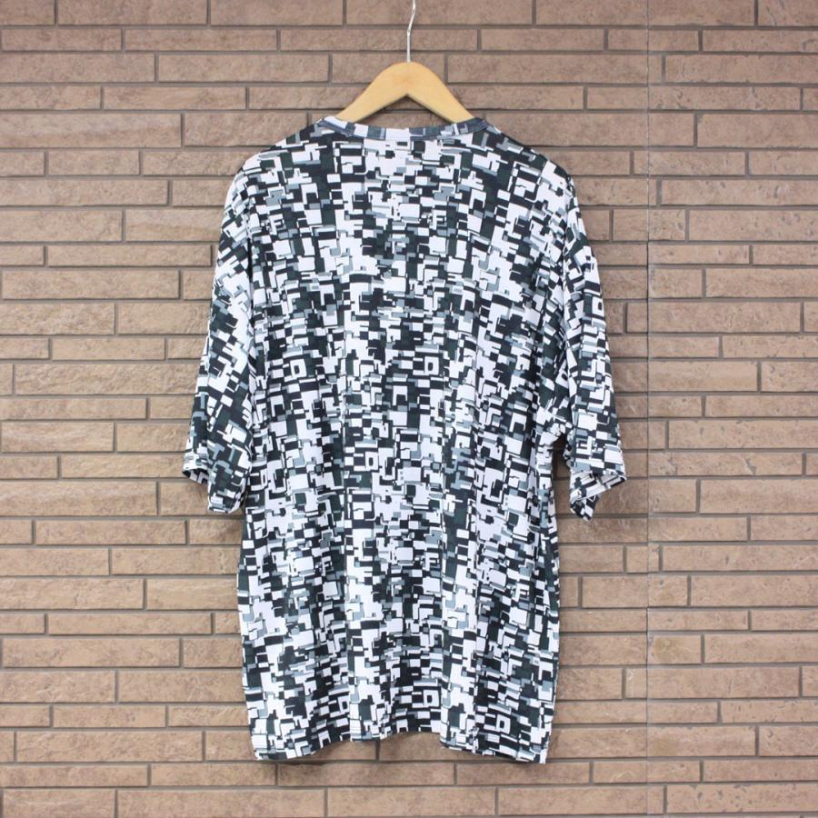 TMDL 《 幾何学模様 総柄 昇華転写 プリント ルーズカットソー 》 T