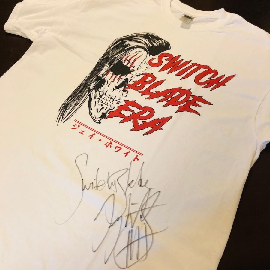 《ジェイ・ホワイト選手直筆サイン入りTシャツ》「JAY WHITE ジェイ・ホワイト Switch Blade Era  Tシャツ（ホワイト）」米直輸入品 : jaywhite-tshirt-26-1 : アメリカンプロレスTシャツショップ フリーバーズ - 通販 -  Yahoo!ショッピング