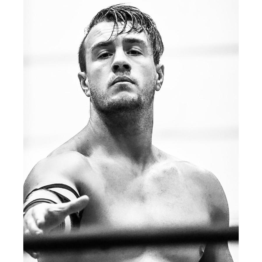 ウィル・オスプレイ Tシャツ「WILL OSPREAY Little Guy Tシャツ」米直