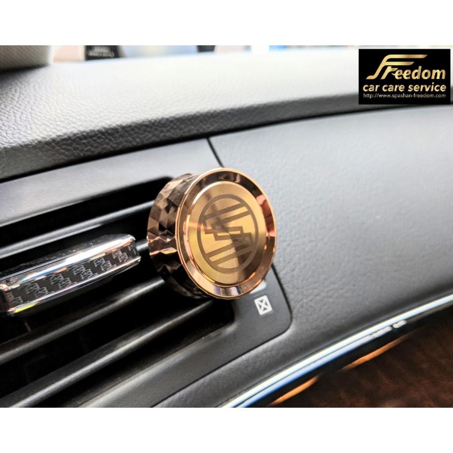 スパシャン 芳香剤 21 ガーネッシュ ホワイトムスク Goldカラー エアコンダクト取り付け 芳香剤 車 スパシャンfreedom 104 スパシャンfreedomstore1号店 通販 Yahoo ショッピング