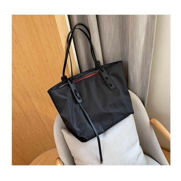 トートバッグレディースバッグかばん大容量ナイロンカジュアルカバンおしゃれ黒ピンク通学通勤22春夏母の日代30代40代 ラウンド