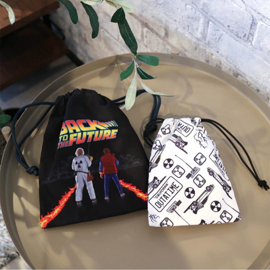 バックトゥーザフューチャー　バッグ　ポーチ　巾着　　4点セット　新品 バックトゥーザフューチャー バッグ ポーチ 巾着 4点セット 新品