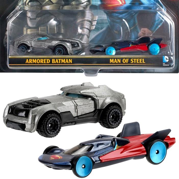 HotWheels ホットウィールズ アーマードバットマンVSスーパー HotWheels ホットウィールズ アーマードバットマンVSスーパー