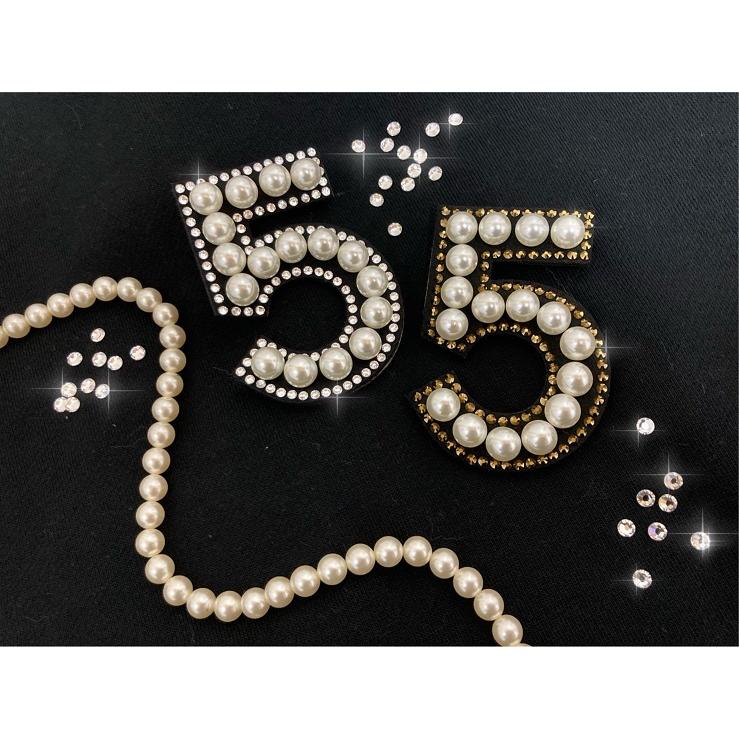 FREES ブローチFBR-001　少し大きめ82ｘ55ｍｍ　高級ラインストーン上品なパール使用　日本製 |  | 01