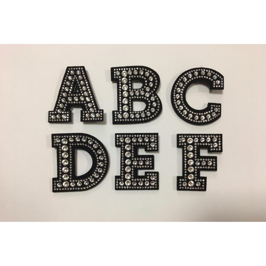 FREES ブローチ　アルファベットクリスタル　FBR-009　縦62ｍｍ　高級ラインストーン　日本製 |  | 02