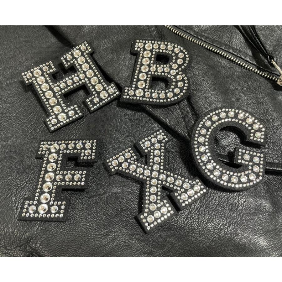 FREES ブローチ　アルファベットクリスタル　FBR-009　縦62ｍｍ　高級ラインストーン　日本製 |  | 08