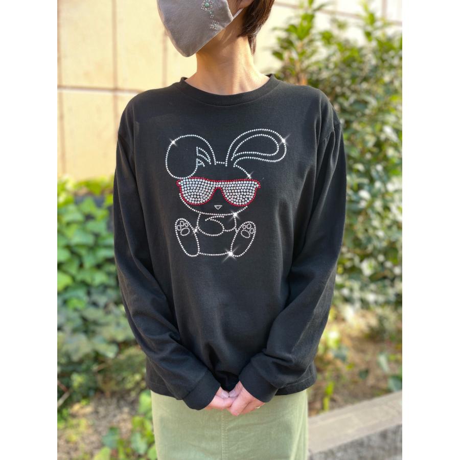 flt-004　ファンキーラビット　ユニセックス　黒　キラキラオリジナル　高級プレミアムストーン　おしゃれアイテム　ファッション　トップス | 