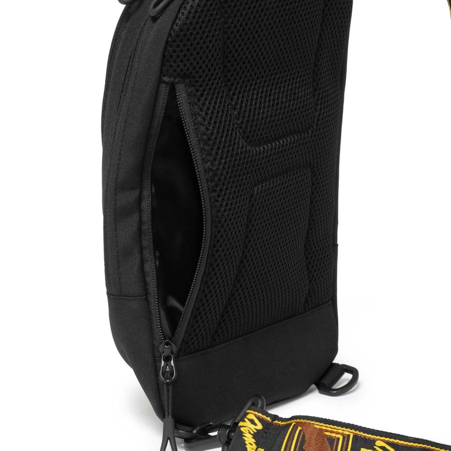 Fender（フェンダー） ボディバッグ スリングバッグ 斜め掛け メンズ