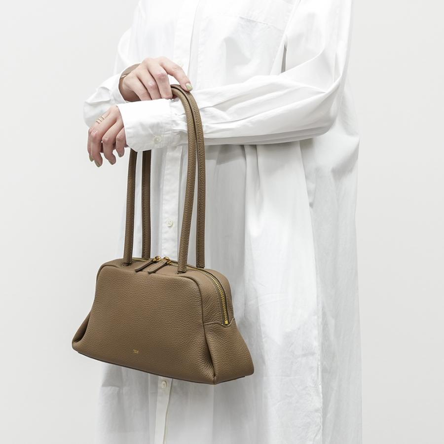 トーヴ PETAL OBLONG BAG S ペタル アブロング バッグ 台形型 横長