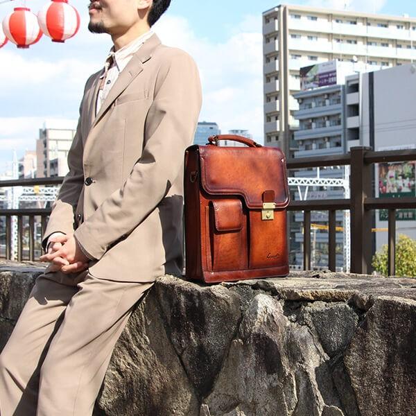 ショルダーバッグ メンズ ラガード G-3 ジースリー A4サイズ錠前ロック付縦型2wayLugard プレゼント  男性 誕生日 退職祝い 父の日 プレゼント 爆買の画像