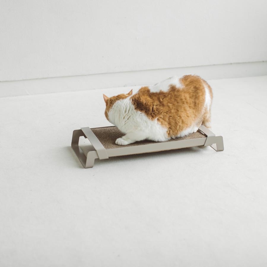 pecolo Cat Scratcher：縦置きホワイト 猫爪とぎ pecolo Cat Scratcher：縦置きホワイト 猫爪とぎ 【公式通販】
