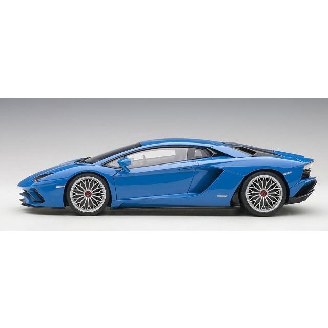 新品 79134 オートアート 1/18 ランボルギーニ アヴェンタドール S 
