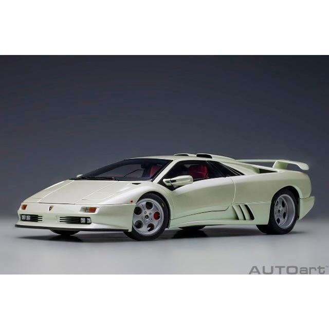 新品 79141 オートアート 1/18 ランボルギーニ ディアブロ SE30 イオタ （BALLON WHITE／パール・ホワイト） ※再生産価格変更