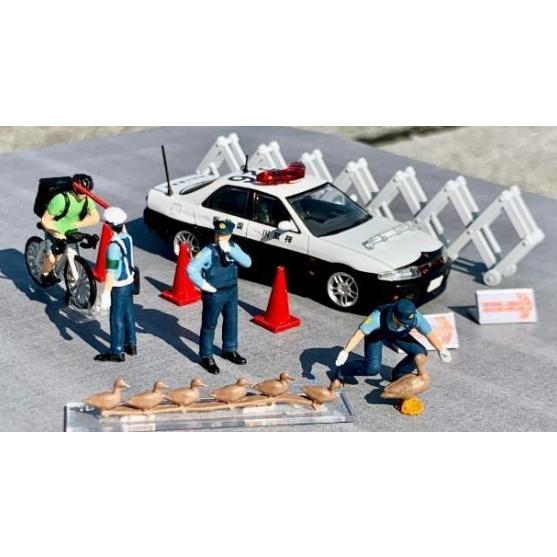 トミーテック ジオコレ64 #カースナップ 16a 警察 ジオコレ64 #カースナップ16a 警察 | 製品をさがす | tomica LIMITED