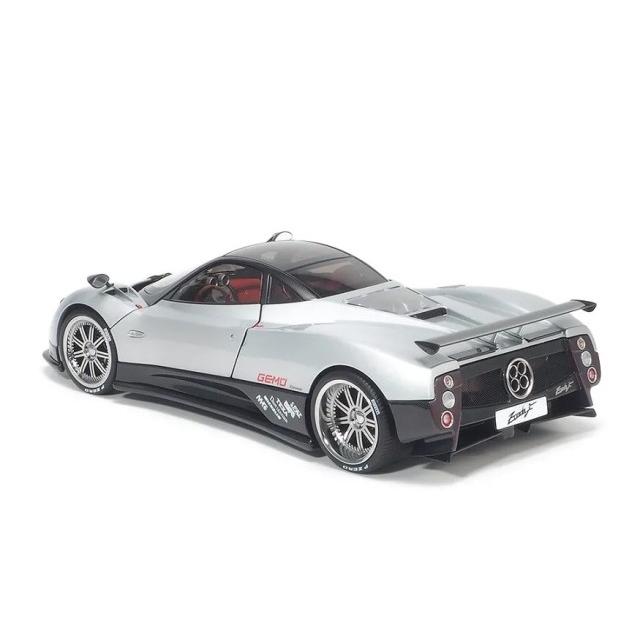 Lire Description/ Pagani Zonda F Giorgio Mercurio N•63/300 Almost Real