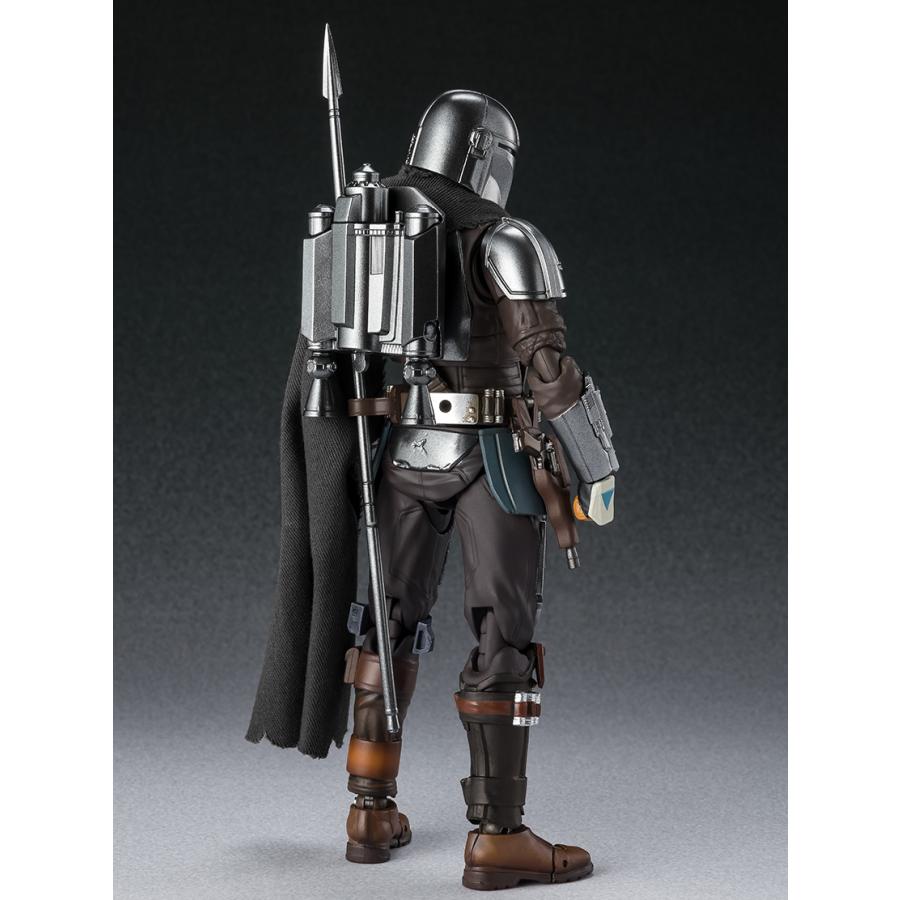 新品 S.H.Figuarts STAR WARS: The Mandalorian マンダロリアン