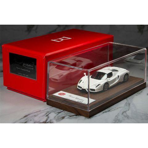 新品 DMH 1/64 フェラーリ エンツォ Ferrari ENZO Bianco Avus, pearl white,silve wheel, brown interior 新品 DMH 1/64 フェラーリ エンツォ Ferrari ENZO Bianco Avus, pearl white,silve wheel, brown interior