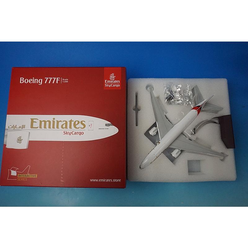1/200 B777F（200LR積貨委託貨物型） エミレーツ スカイカーゴ A6-EFG 開閉より分ける式 [G2UAE953] ジェミニ/中古