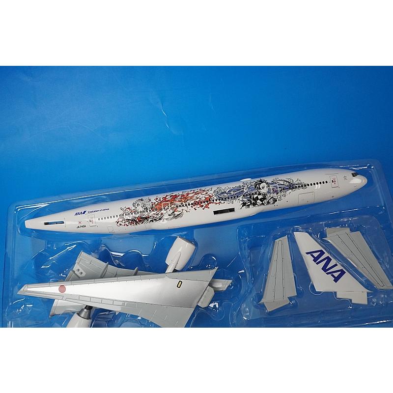 1/200 B777-200ER ANA 鬼滅の刃じぇっと参 WiFi レドーム・ギアつき