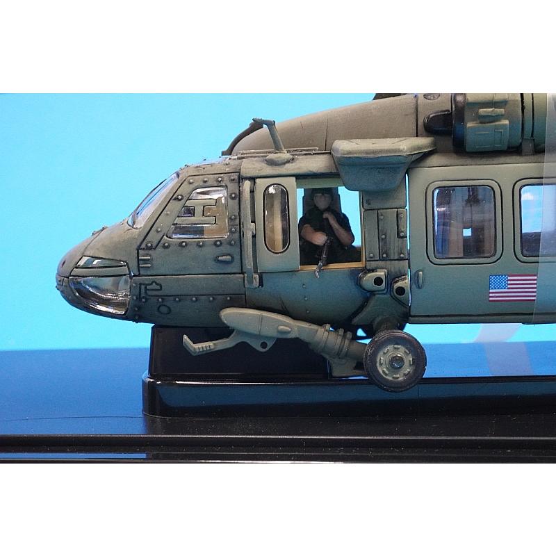 1/48 UH-60 ブラックホーク アメリカ軍 クウェート 1991 [80006] ユニ