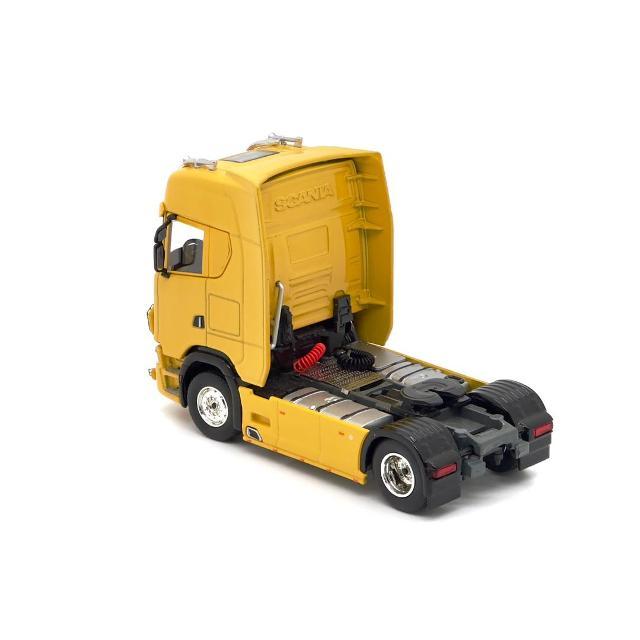 新品 Unique Model 1/64 スカニア Scania 730S yellow silver 3 新品 Unique Model 1/64 スカニア Scania 730S yellow silver 3