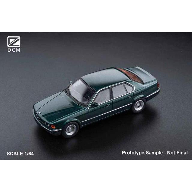 予約 DCM 1/64 BMW E32 7シリーズ セダン Oxford Metallic Green