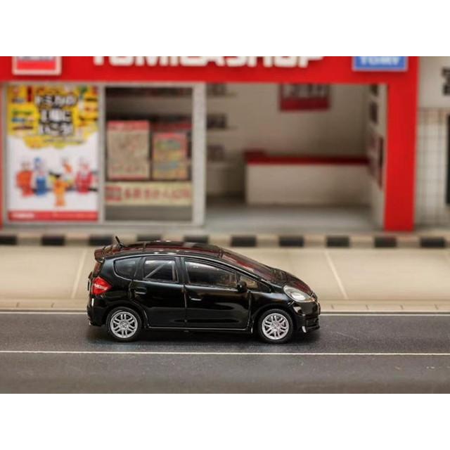 新品 SW Street Weapon 1/64 ホンダ フィット Honda JAZZ GE8 RS Black