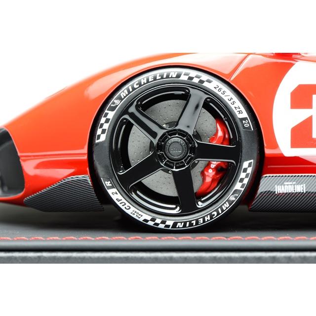 新品 モーターヘリックス 1/18 Nilu 27 NILU GILLES RED 世界49台限定