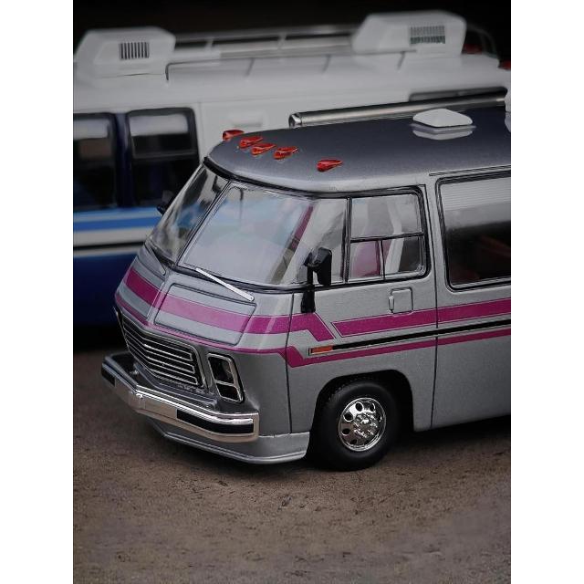 予約 MK Miniatures 1/64 GMC モーターホーム Motorhome 1978 Metallic