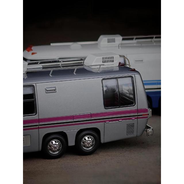 予約 MK Miniatures 1/64 GMC モーターホーム Motorhome 1978 Metallic