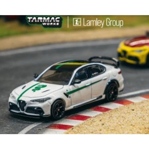 Modèle Réduit Tarmac Works 1/64 Alfa Romeo Giulia GTAm - Rouge Et Jaune, Moulé Sous Pression, édition 2024