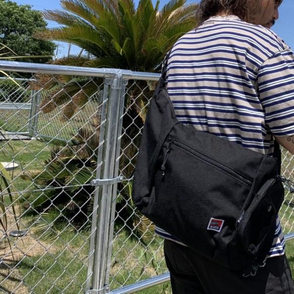 BLUCO 【セール20%OFF】BLUCO/ブルコ BANANA BAG -SOLID