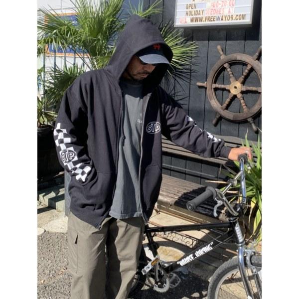 STP/エスティーピー CHECKER LOGO ZIP-UP HOODIE/ジップアップ