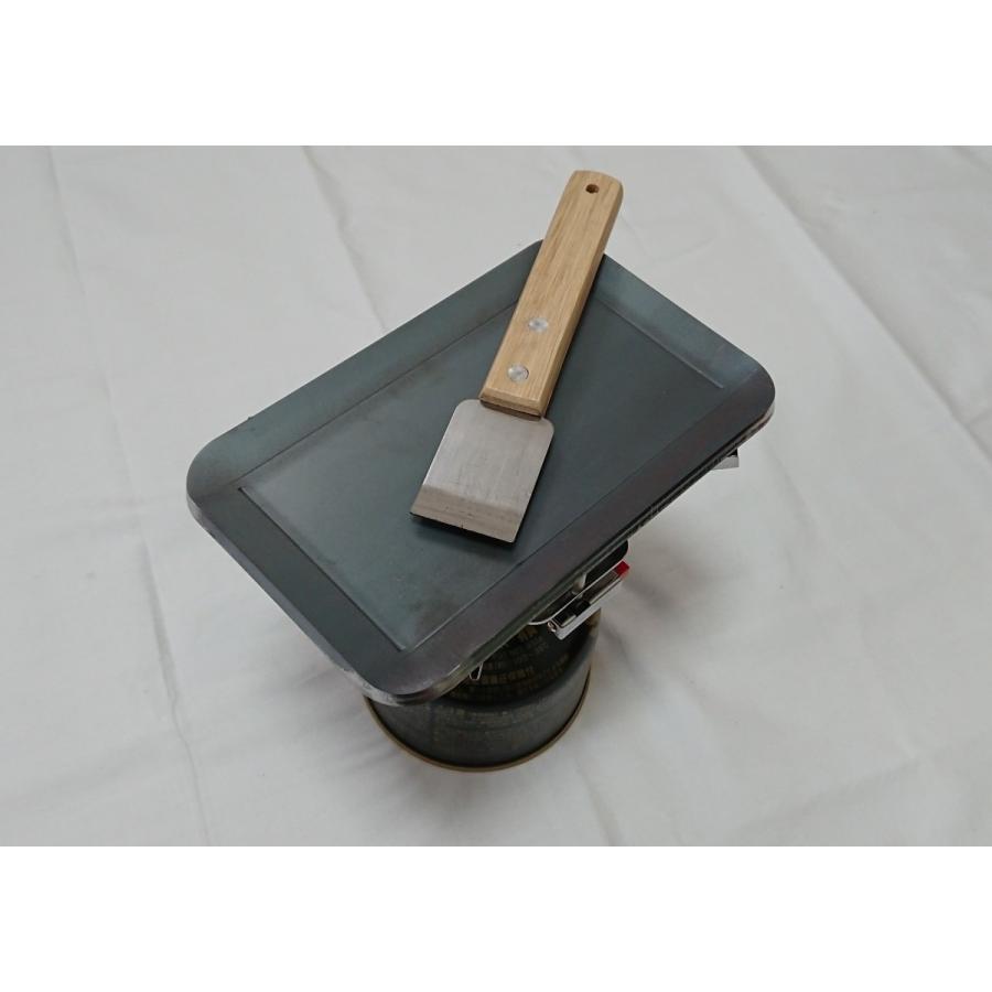 極厚鉄板バーベキュー トランギヤ メスティン ラージ サイズ 4辺曲げ (コンロは商品に含まれんせん)(13) |  | 02