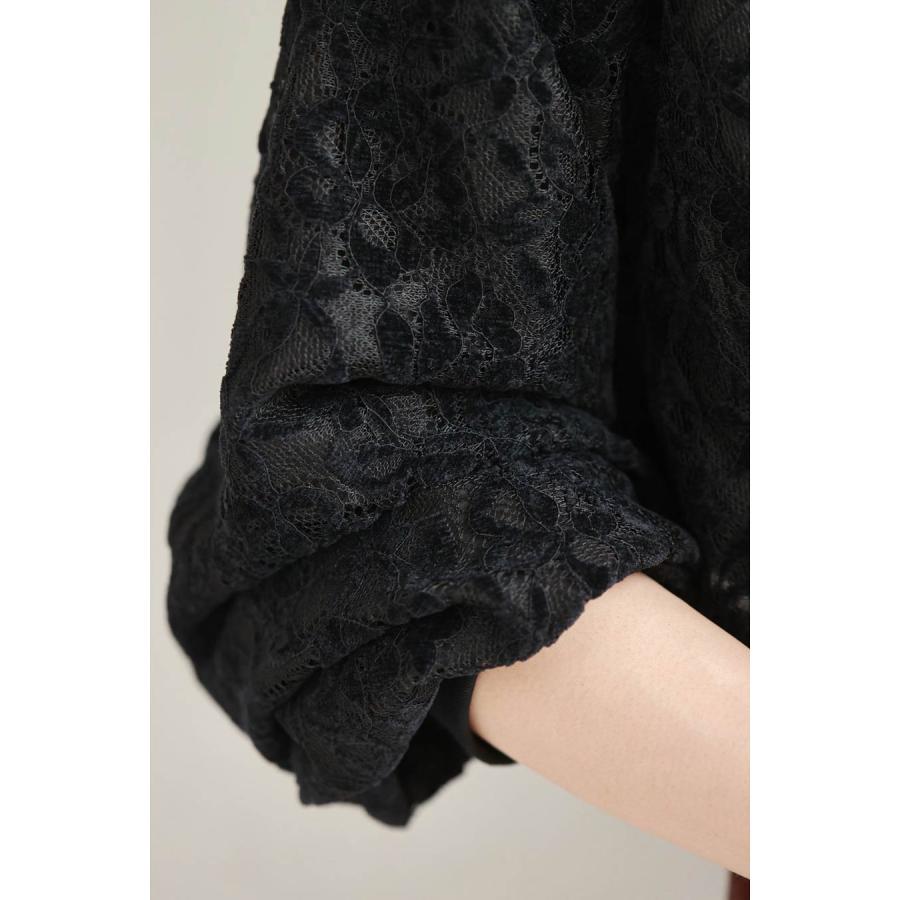 SからL対応 黒 ふんわり纏う黒花レースプルオーバートップス : CAWAII