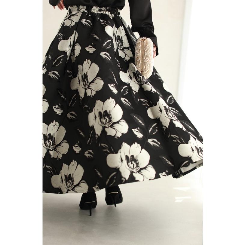 cawaii FRENCH PAVE ジャガードの白い花が咲くロングスカート SL 2L3L