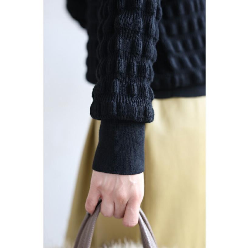 Sから3L対応 黒 ぽこぽこ浮き立つ立体柄ニットプルオーバートップス