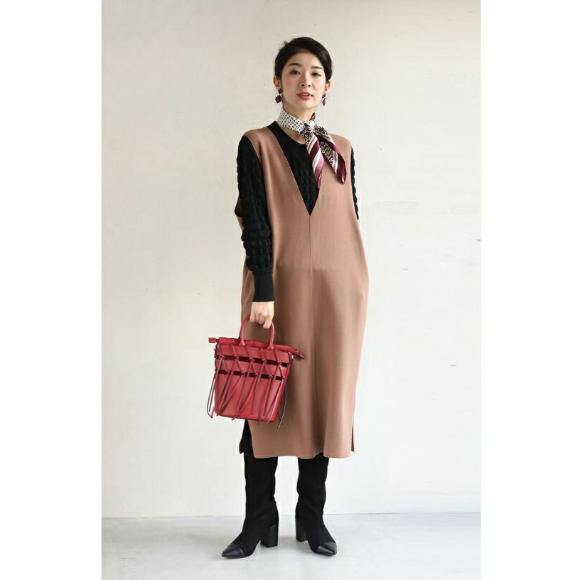 Sから3L対応 黒 ぽこぽこ浮き立つ立体柄ニットプルオーバートップス