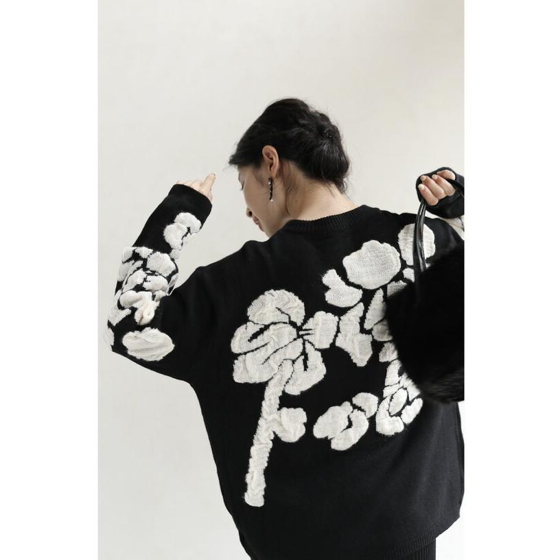 cawaii Sから3L対応 黒 くしゅくしゅ花モチーフのニットトップス