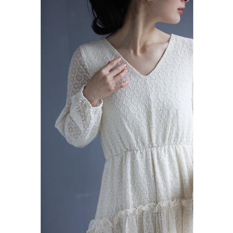 S対応 トライアングルで囲むサークルレースミディアムワンピース