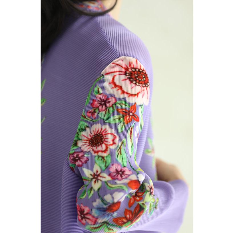 Sから3L対応 羽織にも 優雅なフラワーブーケアコーディオンプリーツ