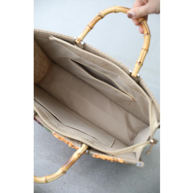 スパンコールの花煌めくスクエアトートバッグ スパンコールの花煌めくスクエアトートバッグ : CAWAII - 通販