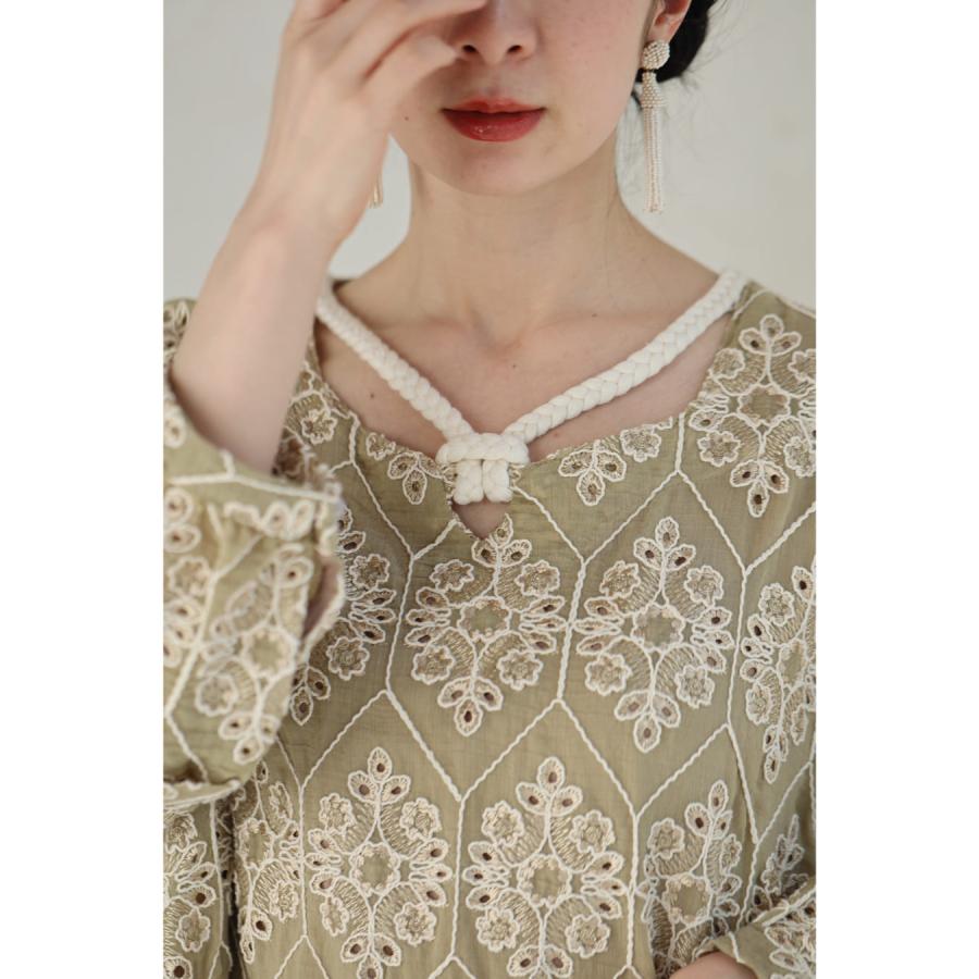 Sから2L対応 美しさ織りなす花刺繍ロングワンピース : CAWAII - 通販