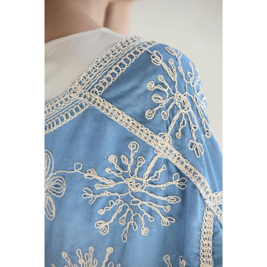 Sから3L対応 脚長見えXラインの花刺繍ドルマンボレロカーディガン