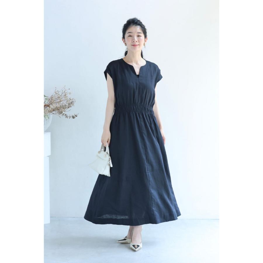 SからL対応 濃紺 ウエストシェイプの涼しいキーネックリネンロング