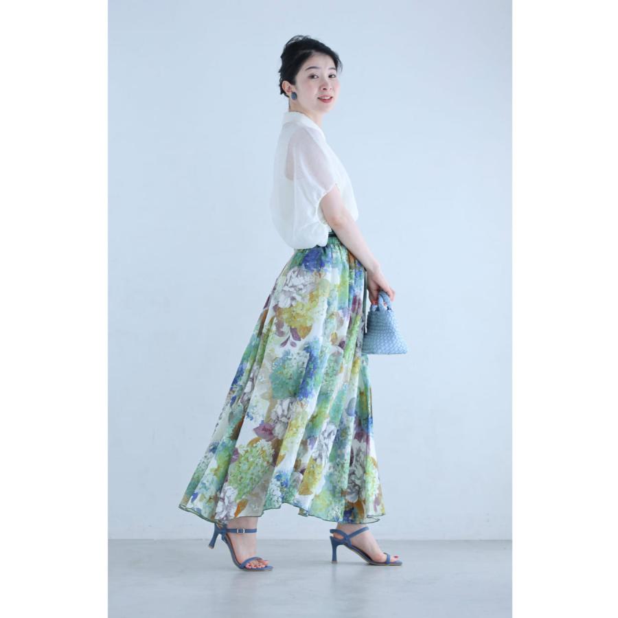 Sから3L対応 たっぷり広がるアートな花画ロングスカート : CAWAII