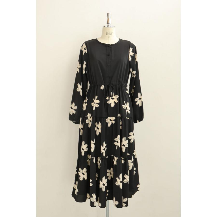 Sから2L対応 黒 白い花のペイントアートロングワンピース : CAWAII