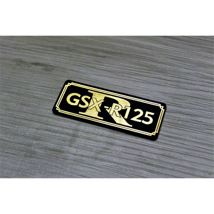 E-601-3 GSX-R125 黒/金 オリジナルステッカー スズキ スイングアーム