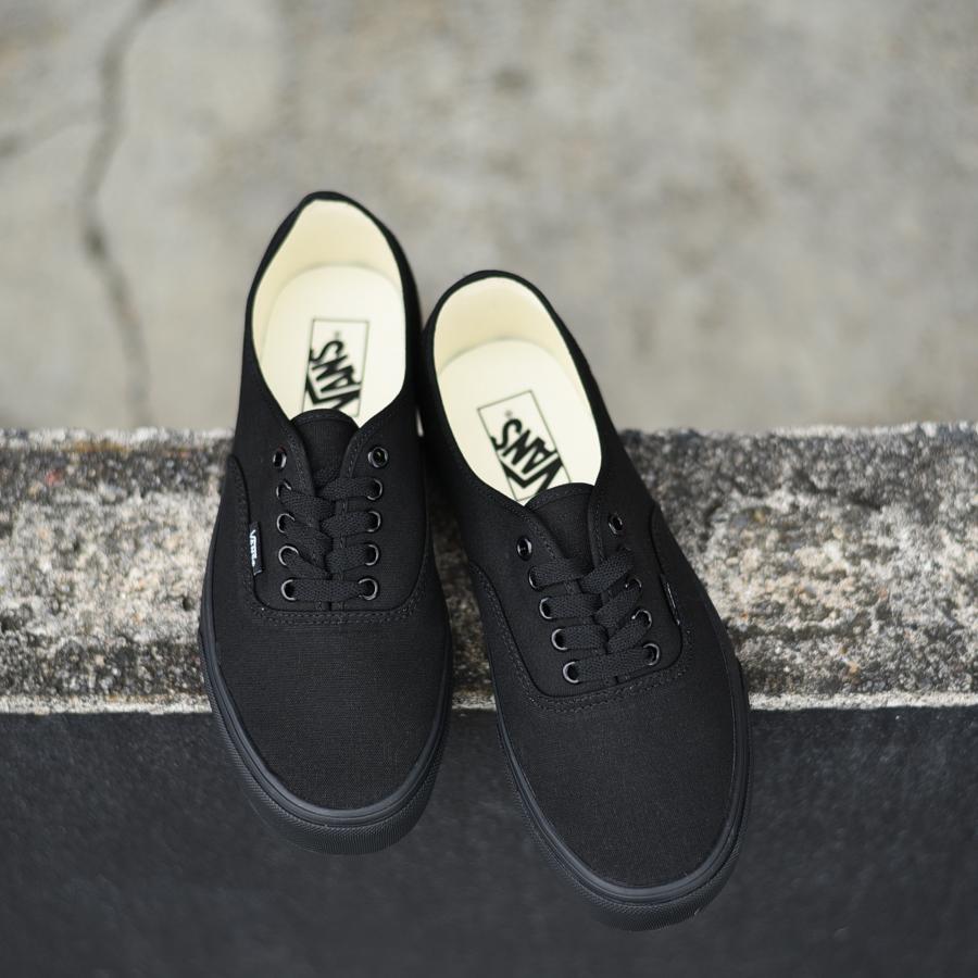 VANS バンズ ヴァンズ スニーカー正規取扱店商品AUTHENTIC VANS バンズ ヴァンズ スニーカー正規取扱店商品AUTHENTIC
