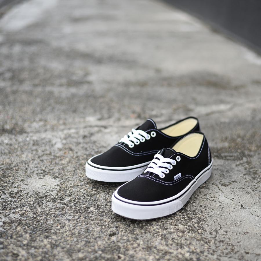 VANS バンズ ヴァンズ スニーカー正規取扱店商品AUTHENTIC VANS バンズ ヴァンズ スニーカー正規取扱店商品AUTHENTIC